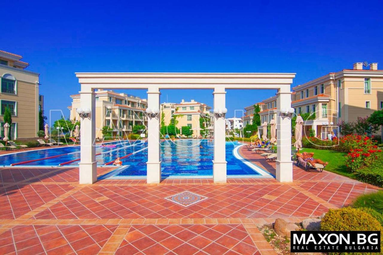 Flores Garden Sea View Apartment With Balcony TTchernomorets Extérieur photo